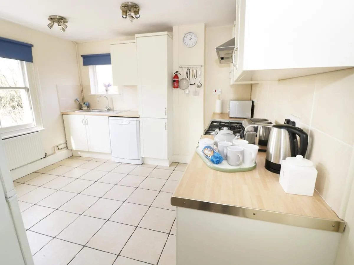 The Lock House Villa Gloucester Holiday home