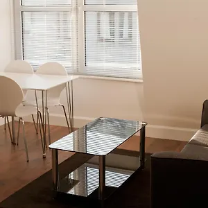 Serviced Apartments: Charlotte Street Apartment Aberdeen